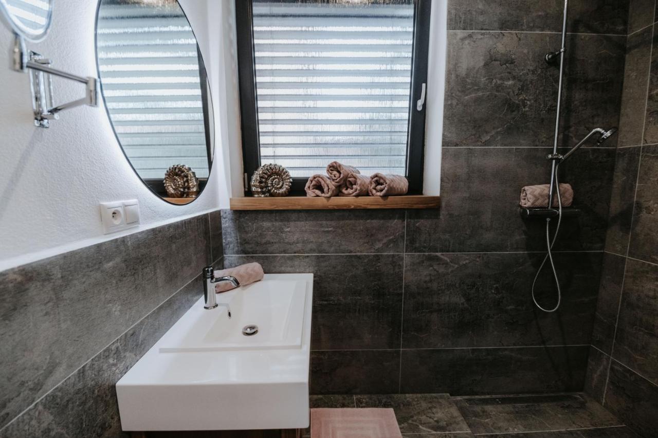 Apartmány Evia clinic Levice Esterno foto