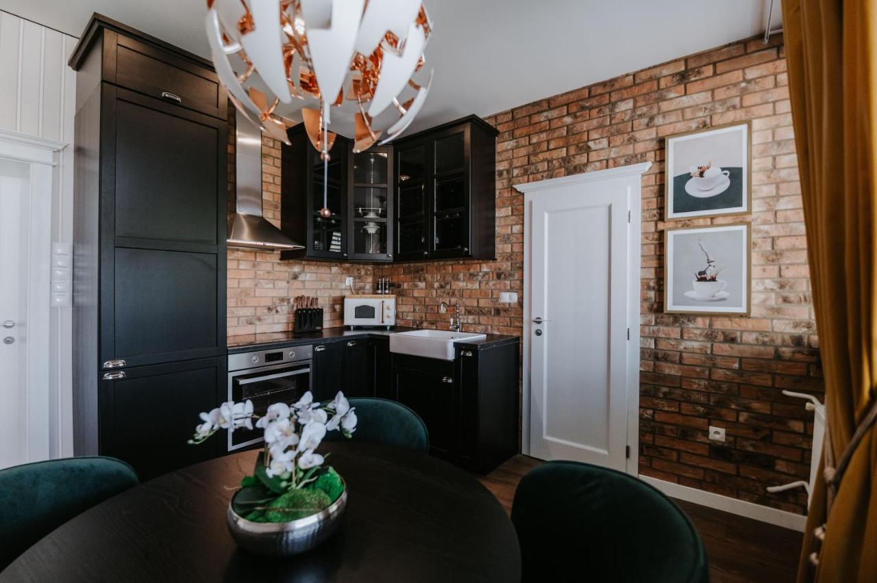 Apartmány Evia clinic Levice Esterno foto